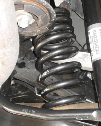 Eibach Pro-Kit for 11-12 Dodge Charger 2WD V6 / 2WD V8 (Will Not Effect Vehicle Height On Scat Pack)