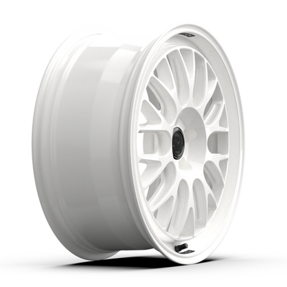 fifteen52 Holeshot RSR 19x9.5 5x114.3 ET38 Rally White