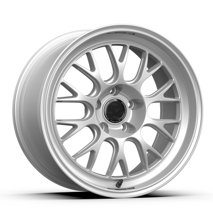 fifteen52 Holeshot RSR 20x10 5x112 ET10 Radiant Silver