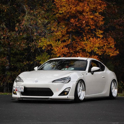 Whistler KR1 White Machined Lip