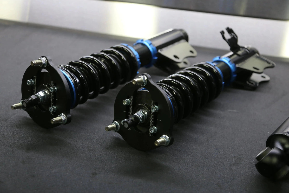 Nissan Silvia 99-02 (S15) Innovative Series Coilover Scale Suspension