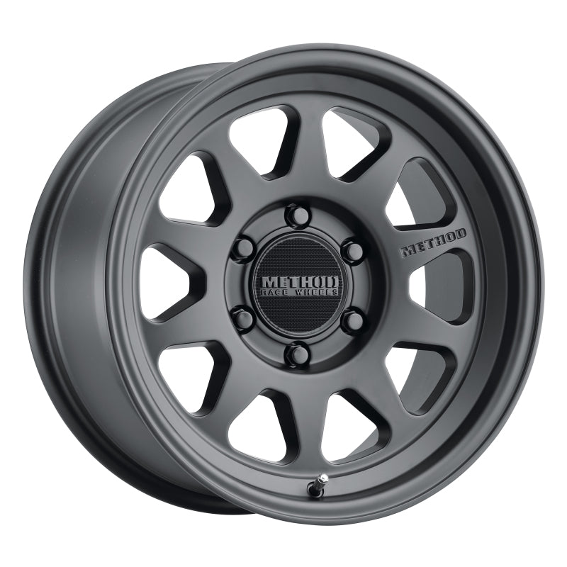 Method MR316 17x8.5 0mm Offset 6x5.5 106.25mm CB Matte Black Wheel.