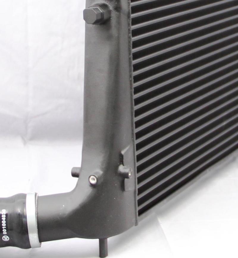 Wagner Tuning VAG 2.0L TFSI/TSI Competition Intercooler Kit.