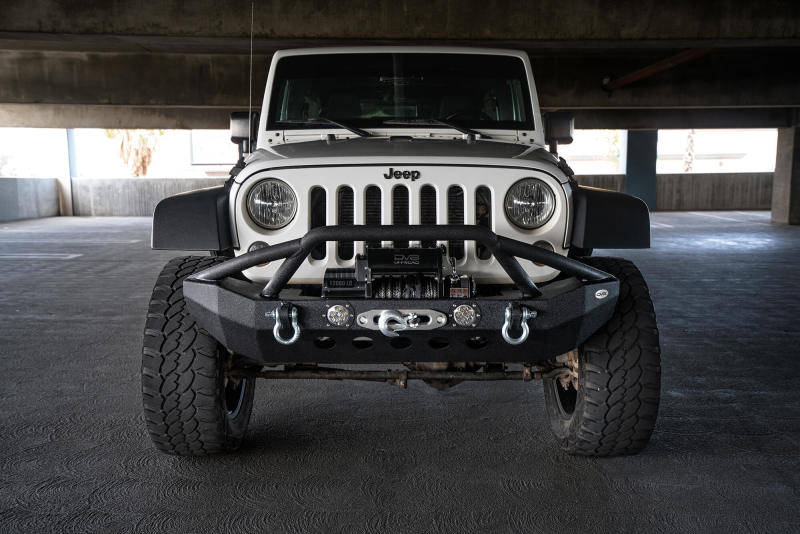 DV8 Offroad 07-18 Jeep Wrangler JK/JL FS-8 Mid Length Steel Front Bumper w/ LED Lights