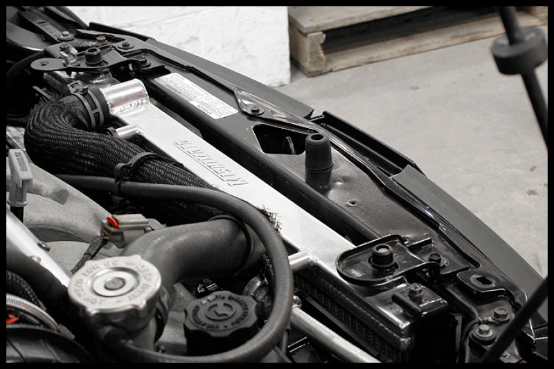 Mishimoto 01-05 Dodge Neon SRT-4 Manual Aluminum Radiator.