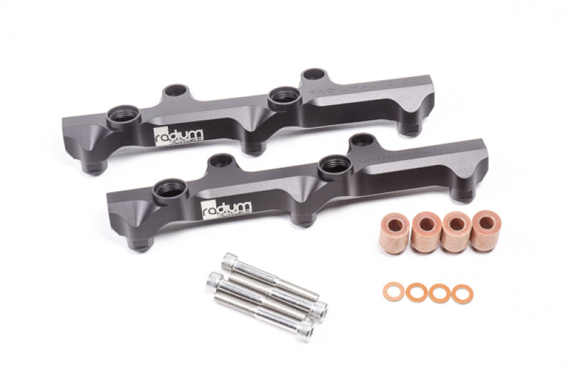 Radium Engineering Nissan R35 GTR Fuel Rail Kit.