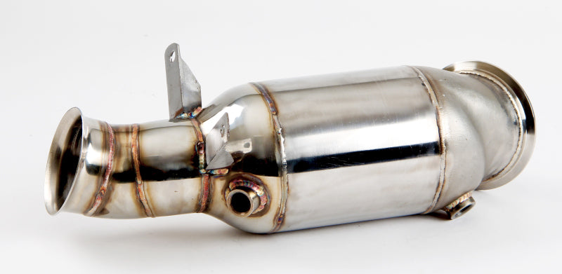 Wagner Tuning BMW F-Series 35i (7/2013+) Downpipe Kit (BMW OE Part 18328602882).