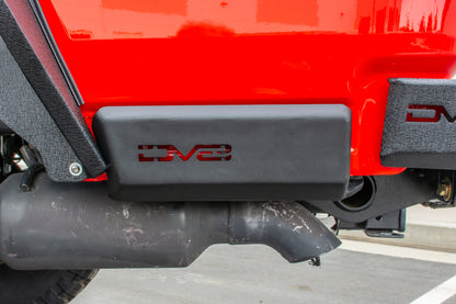 DV8 Offroad 2019+ Jeep Gladiator Bedside Sliders.