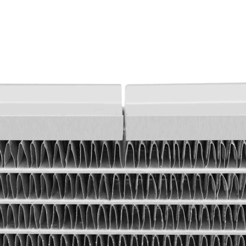Mishimoto 97-04 Ford Mustang w/ Stabilizer System Automatic Aluminum Radiator.