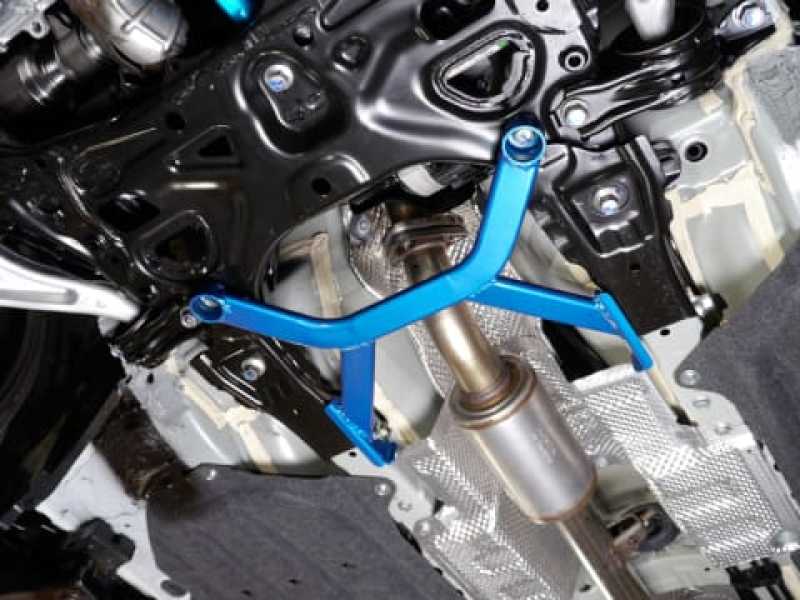 Cusco Power Brace Center Power Brace 2017 Honda Civic Type-R FK8.