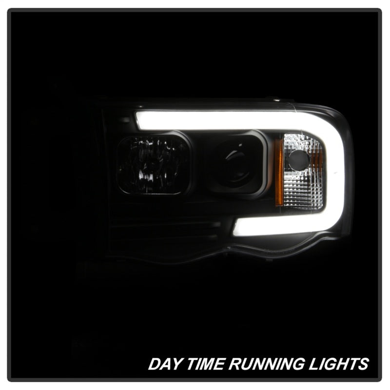 Spyder 02-05 Dodge Ram 1500 Light Bar Projector Headlights - Black (PRO-YD-DR02V2-LB-BK).