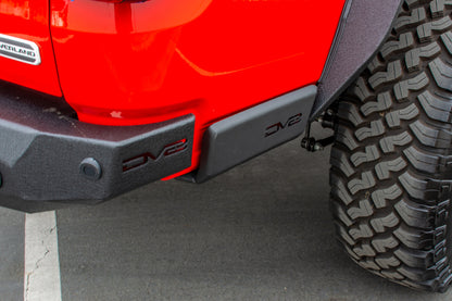 DV8 Offroad 2019+ Jeep Gladiator Bedside Sliders.