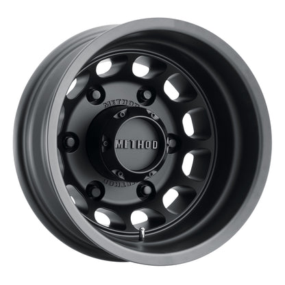 Method MR901 - REAR 16x5.5 -138mm Offset 6x205 161.04mm CB Matte Black Wheel.