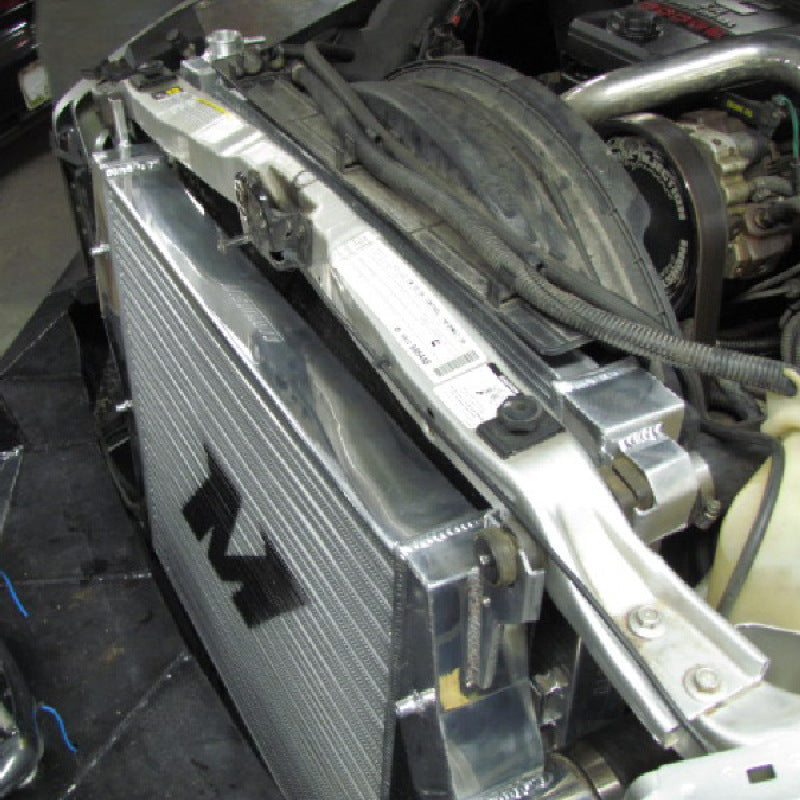 Mishimoto 03-09 Dodge 5.9L/6.7L Cummins Intercooler (Black).