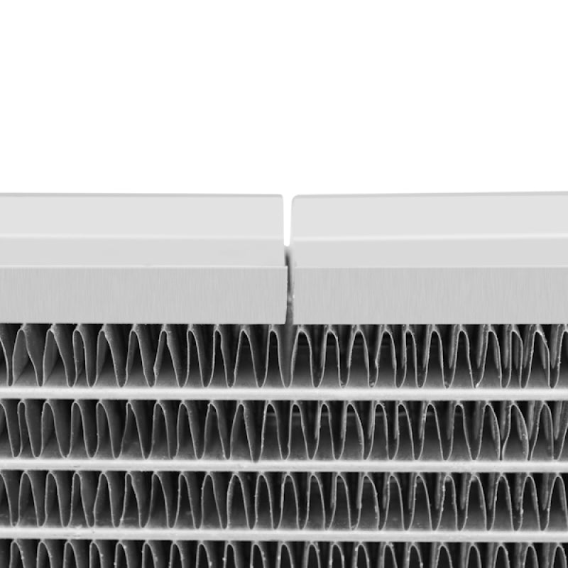 Mishimoto 97-04 Ford Mustang w/ Stabilizer System Manual Aluminum Radiator.