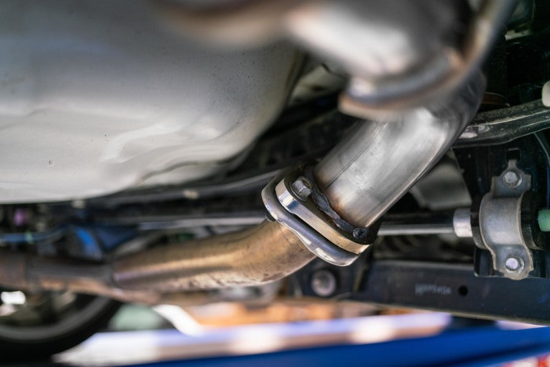 MBRP 15-19 Subaru WRX 2.0L/STI 2.5L 2.5in Dual Split Rear Exit w/ 3.5in CF Tips - T304.