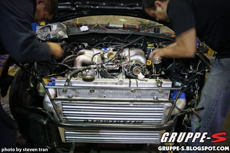 Mishimoto Universal Silver G Line Bar & Plate Intercooler Overall Size: 24.5x11.75x3 Core Size: 17.5.