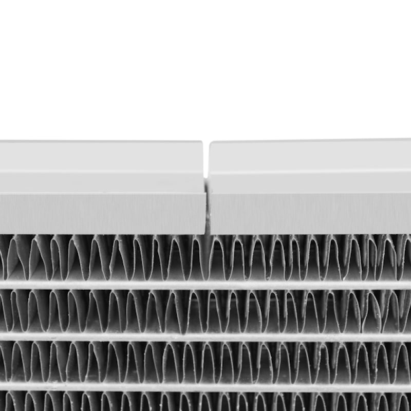 Mishimoto 97-04 Ford Mustang w/ Stabilizer System Manual Aluminum Radiator.