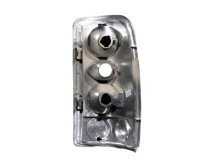 ANZO 2000-2006 Chevrolet Suburban Taillights Smoke.