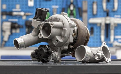 Garrett PowerMax Turbocharger 14-18 VW / Audi 2.0L TSI MK7 Stage 2 Upgrade Kit.