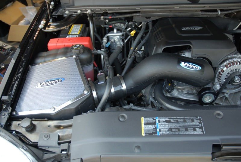 Volant 07-08 Chevrolet Suburban 1500 5.3L V8 PowerCore Closed Box Air Intake System.