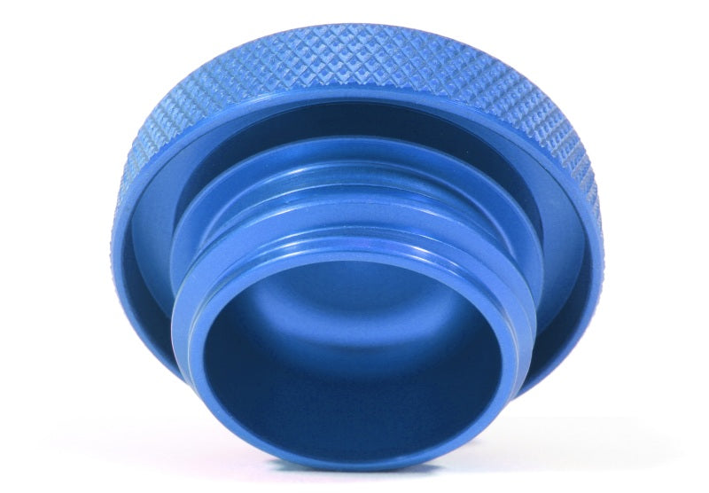 Perrin 02-21 Subaru WRX / 04-21 STI / 00-16 Forester XT Oil Fill Cap - Blue.