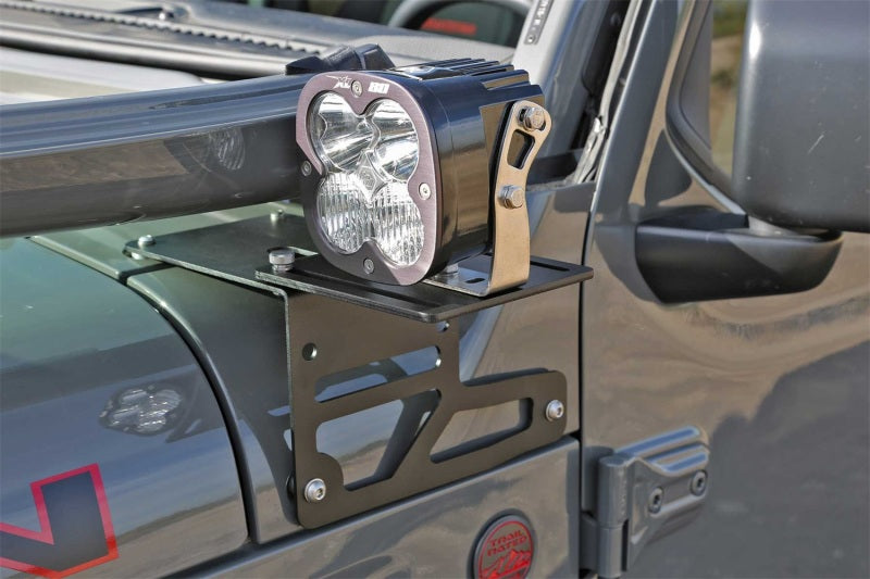 Fabtech 18-21 Jeep JL/JT Light Bracket Kit (Adjustable)