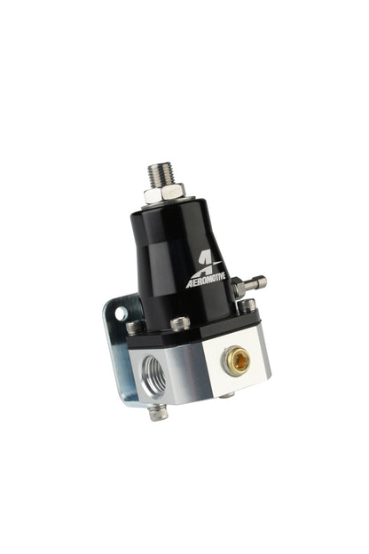 Aeromotive Regulator and Fitting Kit.