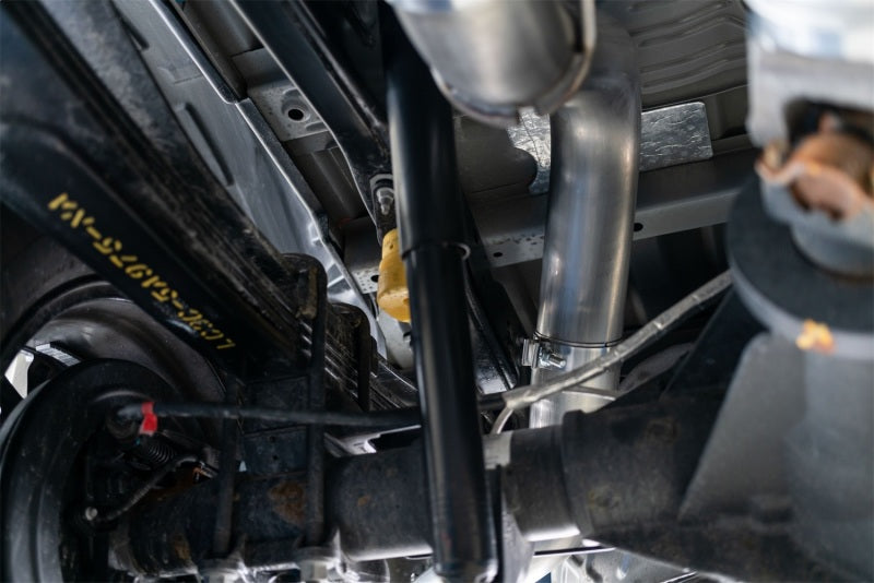 MBRP 2017+ Ford F-250/F-350 6.2L/7.3L Super/Crew Cab Single Side 4in T304 Catback Exhaust.