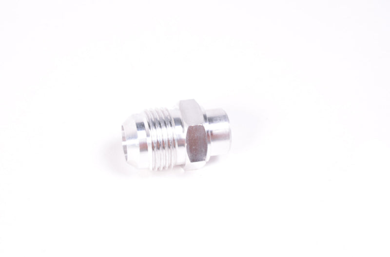 Radium Engineering 10AN PCV Valve Cover Adapter - EVO 8 / 9.