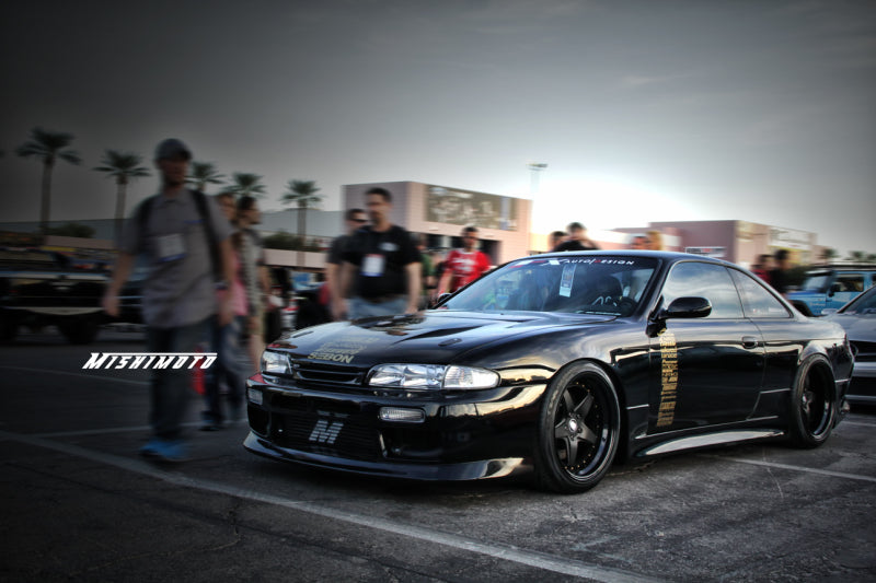 Mishimoto Universal Silver R Line Intercooler Overall Size: 31x12x4 Core Size: 24x12x4 Inlet / Outle.